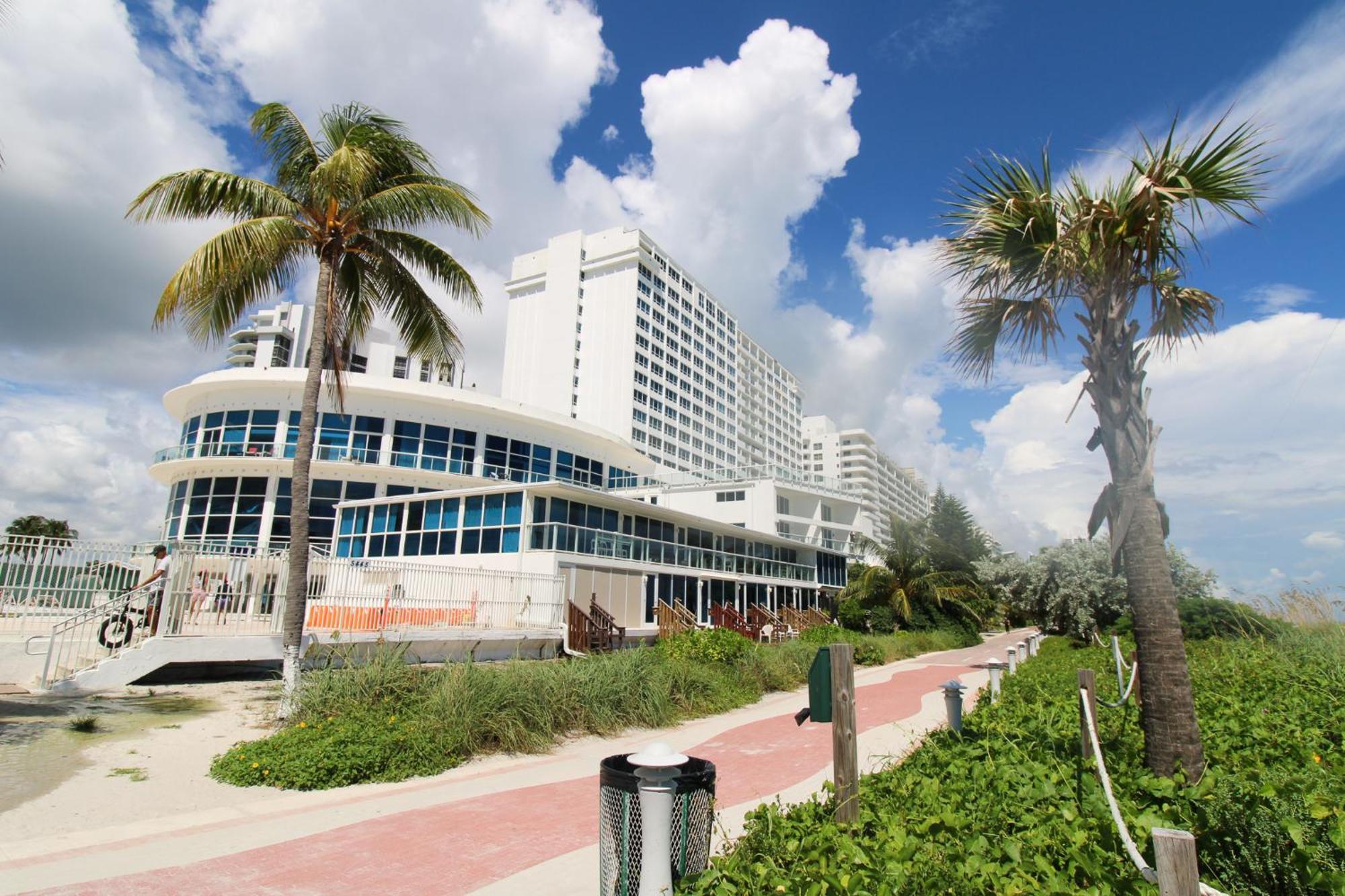 Castle 922 Villa Miami Beach Exterior photo